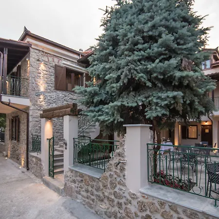 Mythic Valley Apartment